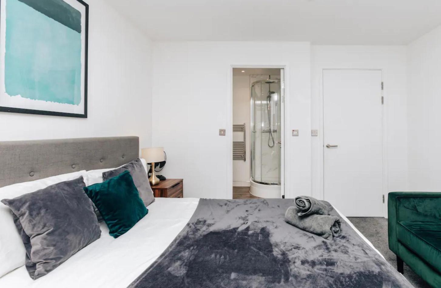 Luxury 2 Bedroom Apartment, Broad Street Бірмінгем Екстер'єр фото